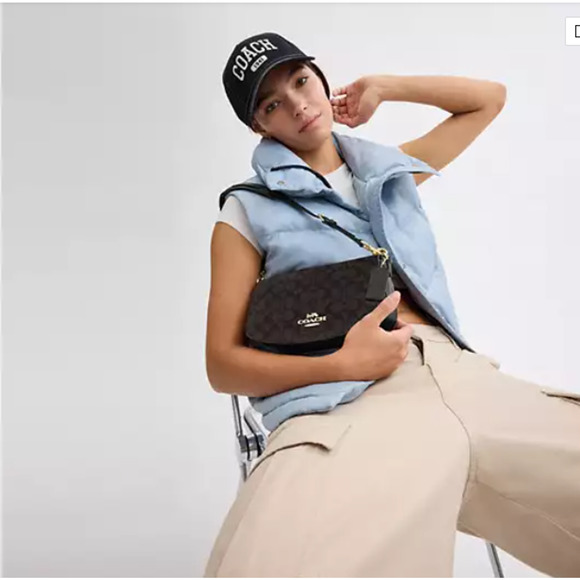 Coach Andrea Shoulder Bag In Signature Canvas CV973 Gold/Walnut/Black NWT - Picture 6 of 10